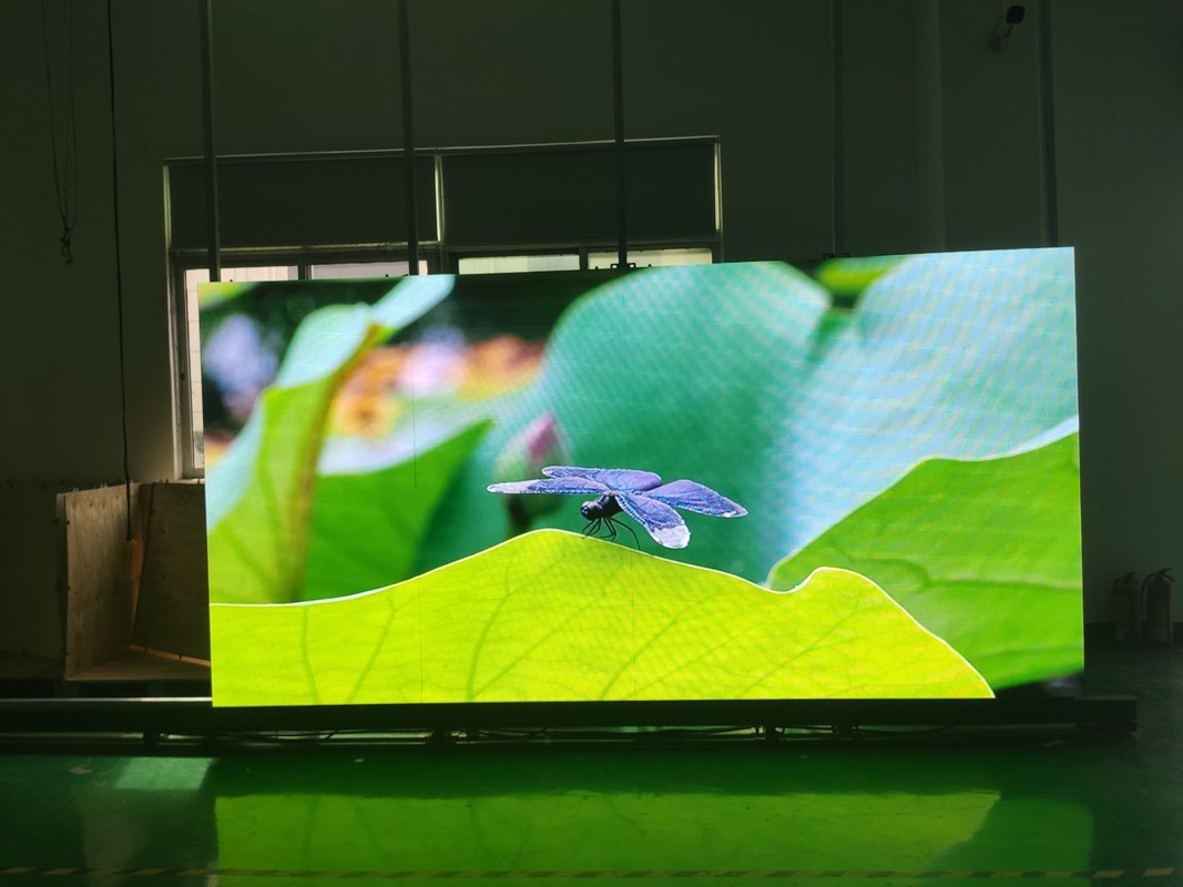 Wytrzymałe ekrany LED RGB na zewnątrz Duże P4.81 P3.91 P2.064 SMD1921