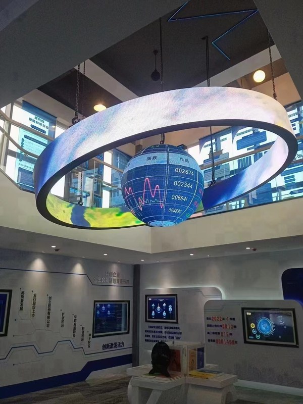 Okrągły, cienki, elastyczny ekran LED P1.8 P2 P2.5 P3 W pełnym kolorze